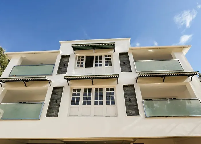 Itsy Hotels Kottaram Residency, 10 Mins To Botanical Garden